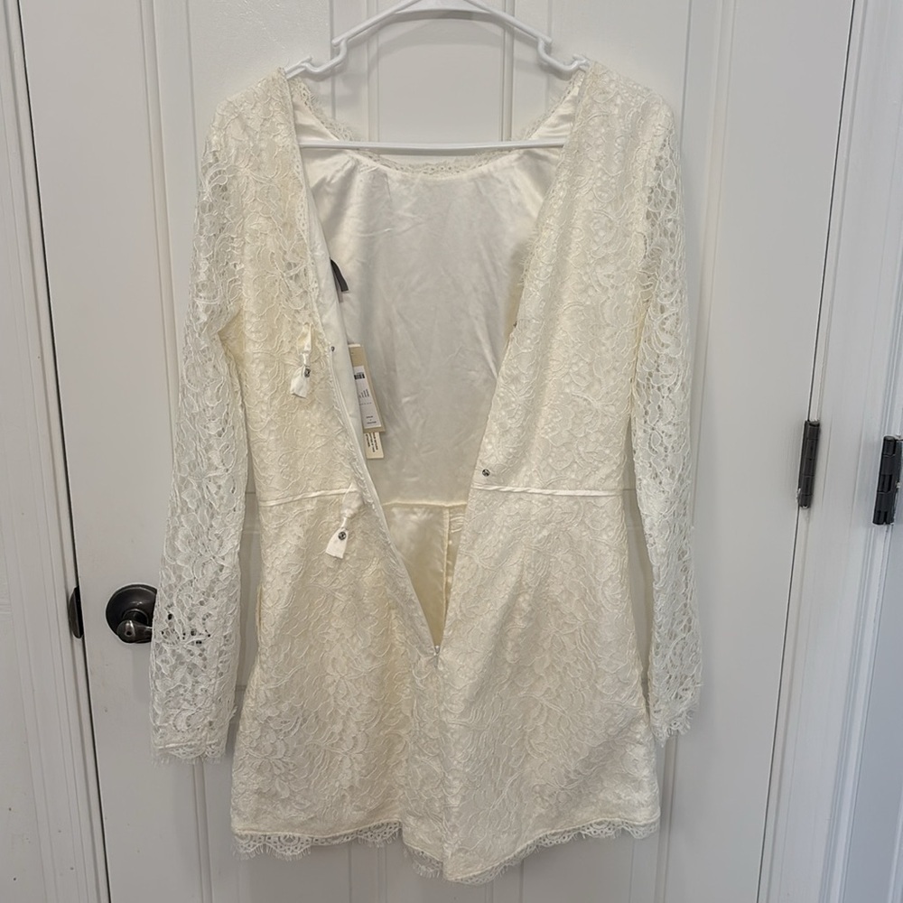 NWT BHLDN Mock-Neck Long-Sleeve Bow-Back Lace Romper - Picture 5 of 8